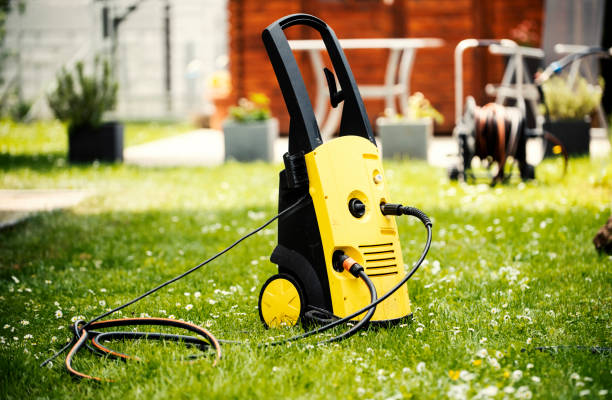 Best Pool Deck Cleaning in San Diego, TX